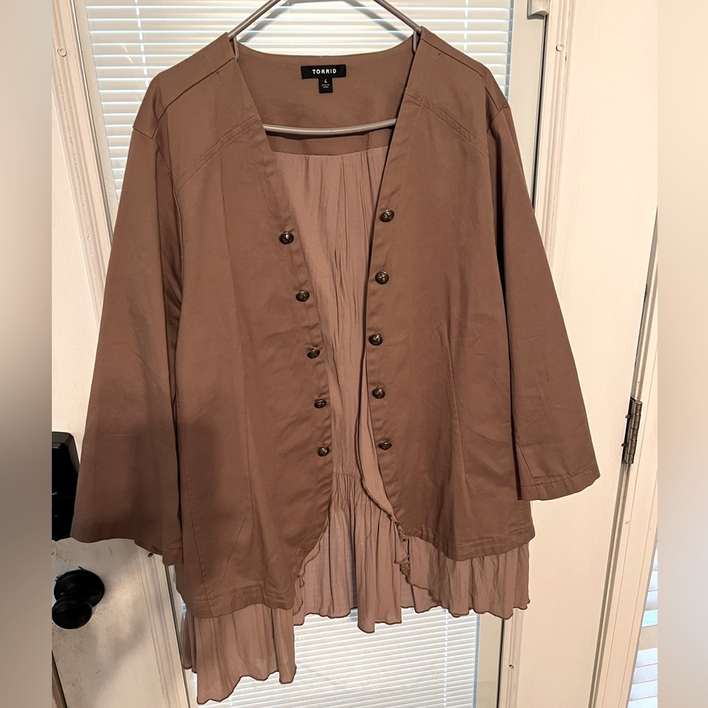 Torrid ruffle bottom jacket